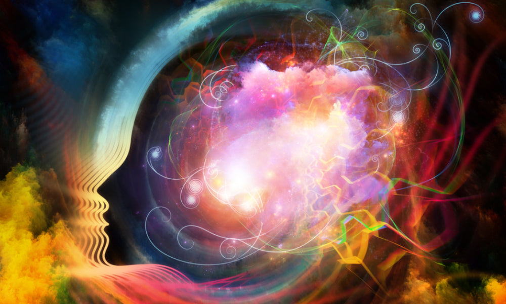 Spiritual Teacher Explains How Anyone Can See Human Auras With This Technique