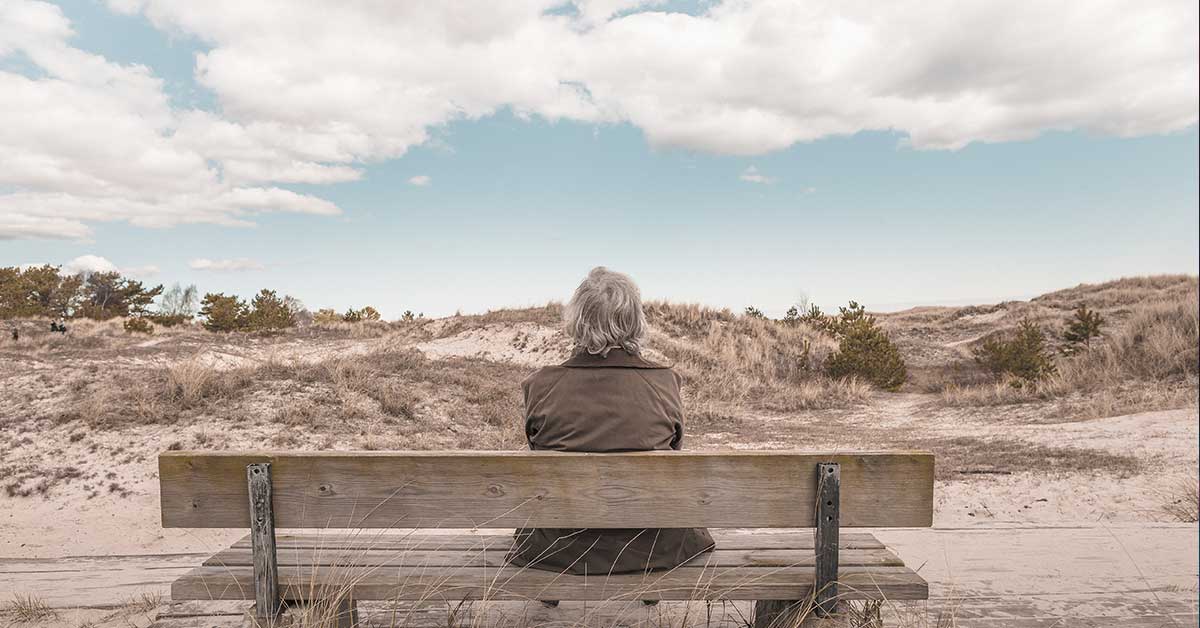 20 Inspirational Quotes On Letting Go Of Your Past