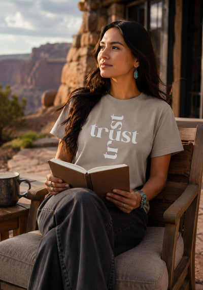 TRUST - Women's Relaxed T-Shirt